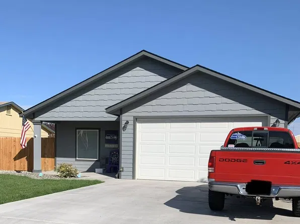 369 4th Ave SE, Ephrata, WA 98823
