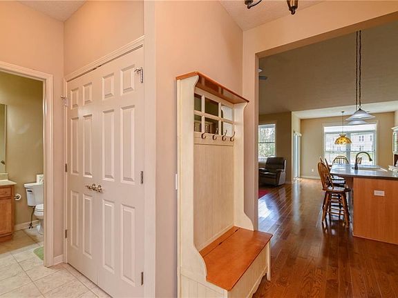 5th image of 6919 Silverton Glenn Dr