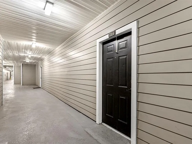 800 S Dakota Ave #214 — Photo 3