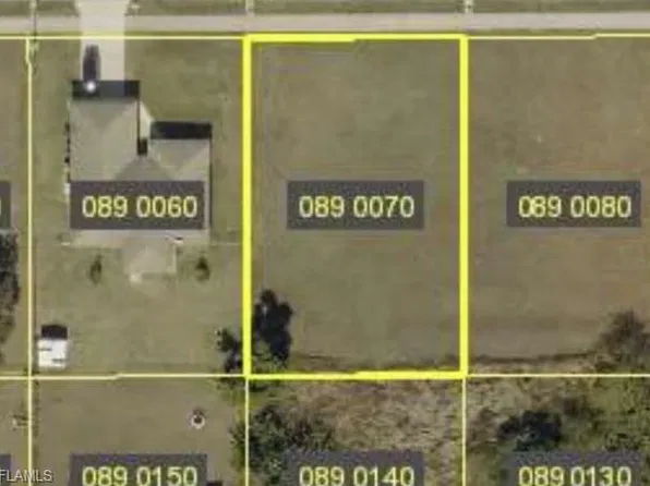4107 12th ST W, LEHIGH ACRES, FL 33971