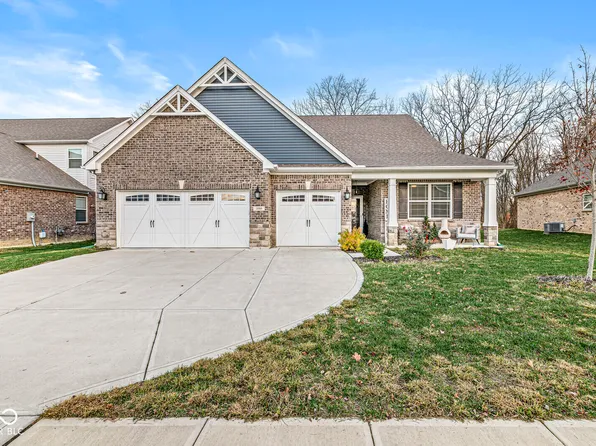 3180 S Hume Rd, New Palestine, IN 46163