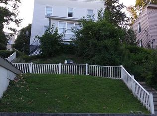 265 Edwards Pl, Yonkers, NY 10703
