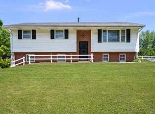 1159 Melodie Ln, Colona, IL 61241
