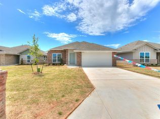 20754 Keystone Ln, Harrah, OK 73045