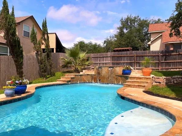 1618 Heavens Peak, San Antonio, TX 78258