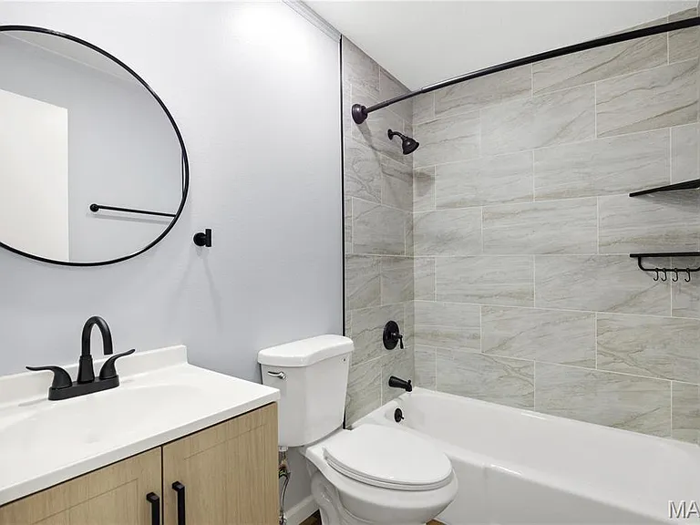 606 Rue Montand Dr — Photo 4
