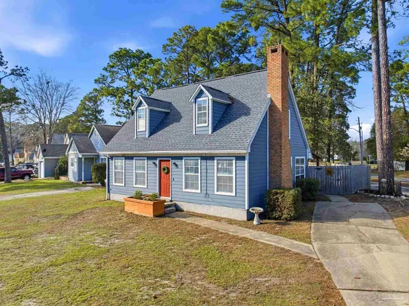 2501 Georgetown Ln, Fort Walton Beach, FL 32547