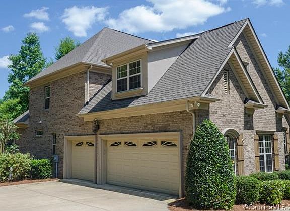 2nd image of 4809 Pimlico Ln