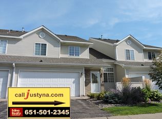 8918 Spring Ln, Woodbury, MN 55125