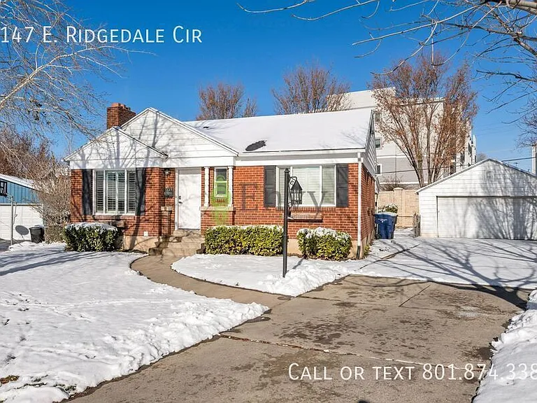 1147 E Ridgedale Cir — Photo 1