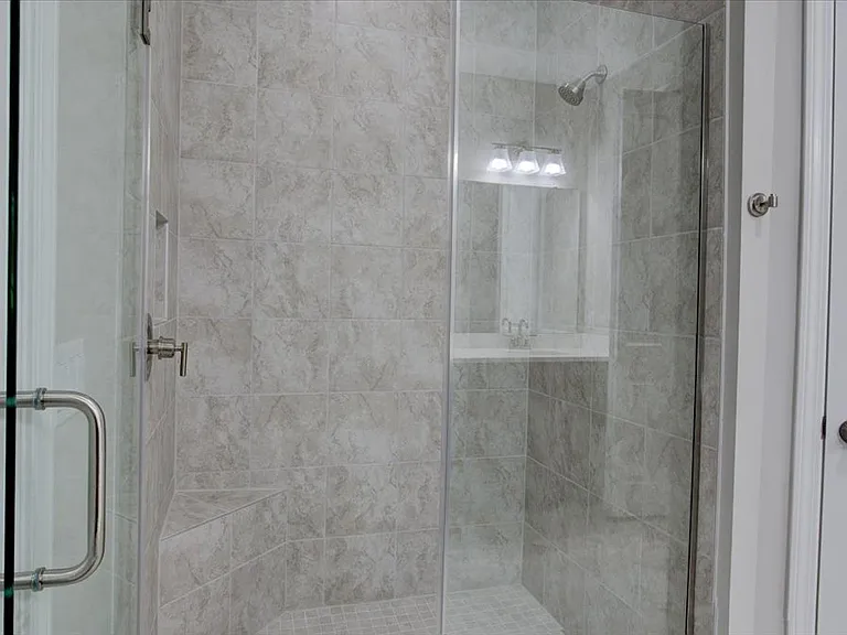 363 Harborside Dr — Photo 38