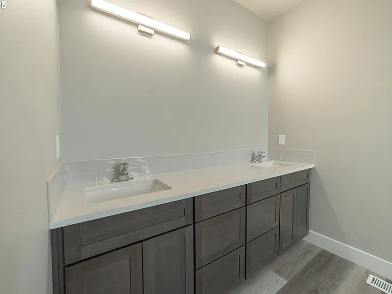 1635 Hayes St — Photo 15