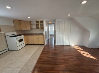 (Undisclosed Address), North Babylon, NY 11703