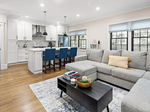 199 Trenton St Floor 2, Boston, MA 02128