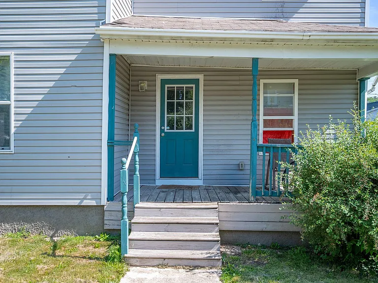 814-816 W North St — Photo 12