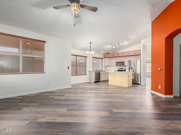 5th image of 12558 W CAMBRIDGE Avenue