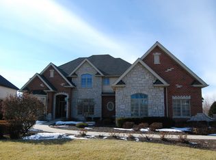 19936 Foxborough Dr, Mokena, IL 60448