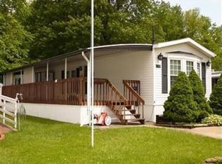 7345 Trenton Pl, Ravenna, OH 44266