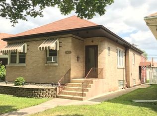 7034 26th Pkwy, Berwyn, IL 60402