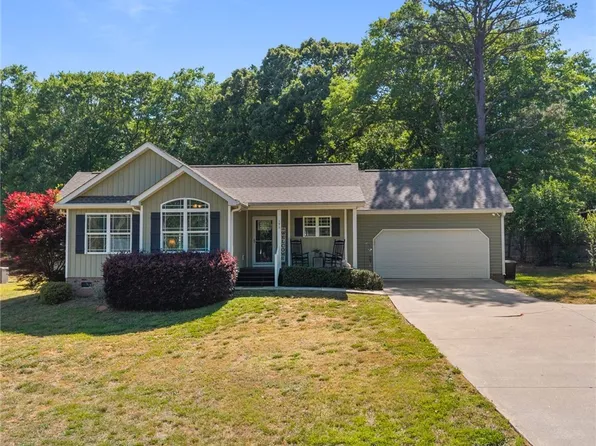 190 Yates Rd, Liberty, SC 29657