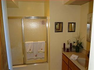 2nd image of 2201 The Alameda APT 1