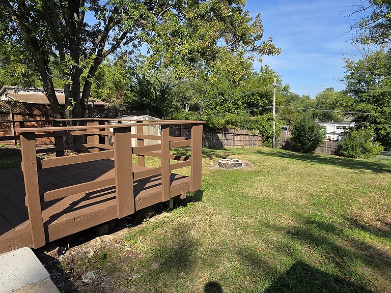 1439 S Highland Ave — Photo 20