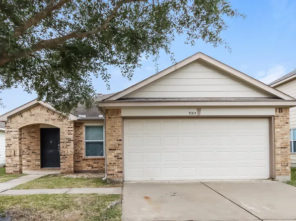 9315 Cold River Ct, Humble, TX 77396
