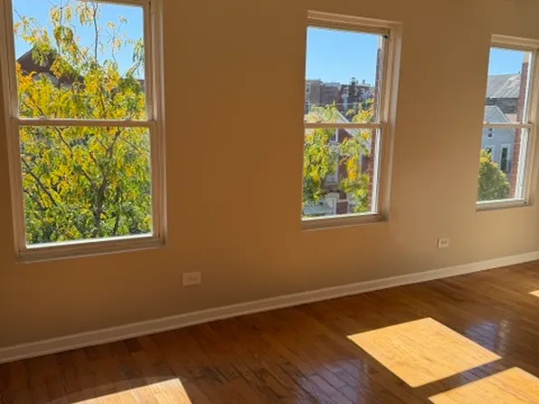 1118 W 17th St #3, Chicago, IL 60608