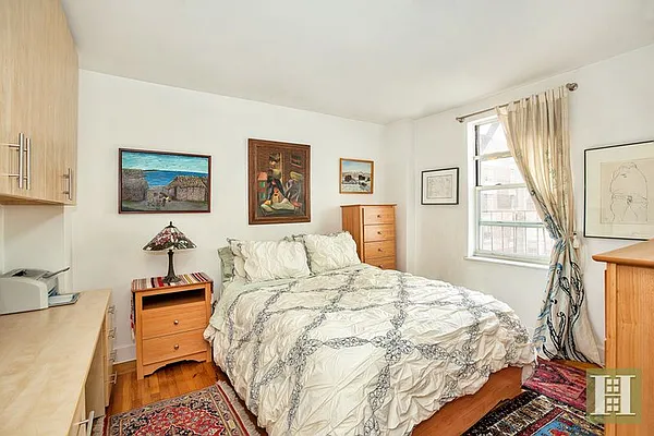 Rented by Halstead Real Estate | media 9