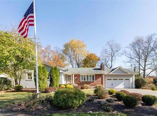 76 Old Pascack Rd, Pearl River, NY 10965