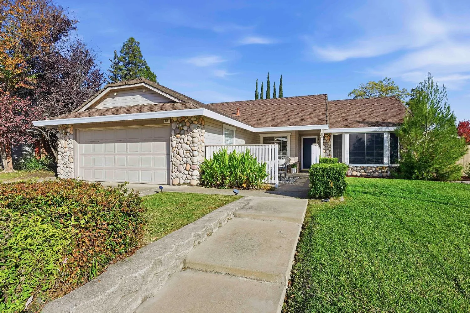 135 Winterstein Dr photo 1