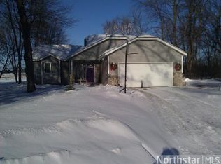100 Hunters Path, Annandale, MN 55302