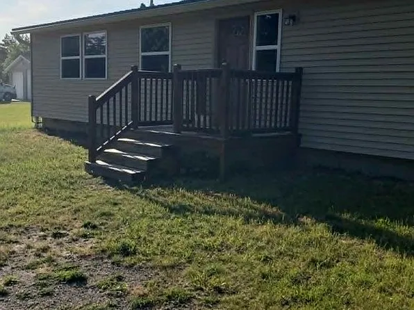 1989 Betsy Blvd, Fairview, MI 48621