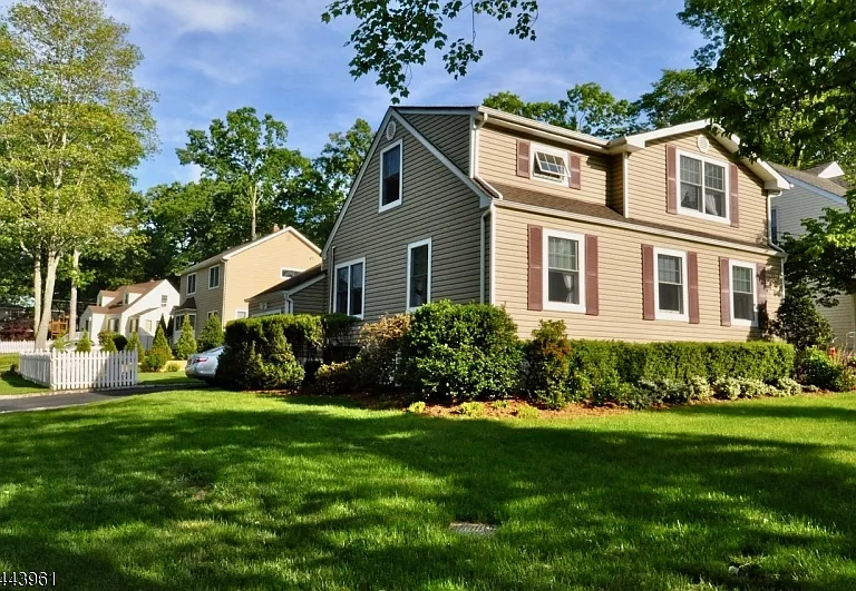 44 Winchester Rd — Photo 18