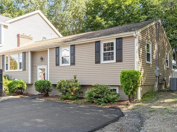 19 Lackey St #19, Haverhill, MA 01830