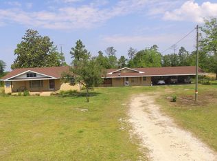 196 Amazon Rd, Alma, GA 31510