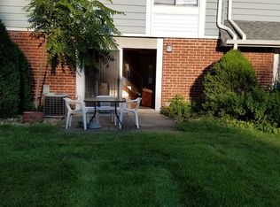 37 Cour Deauville, Palos Hills, IL 60465