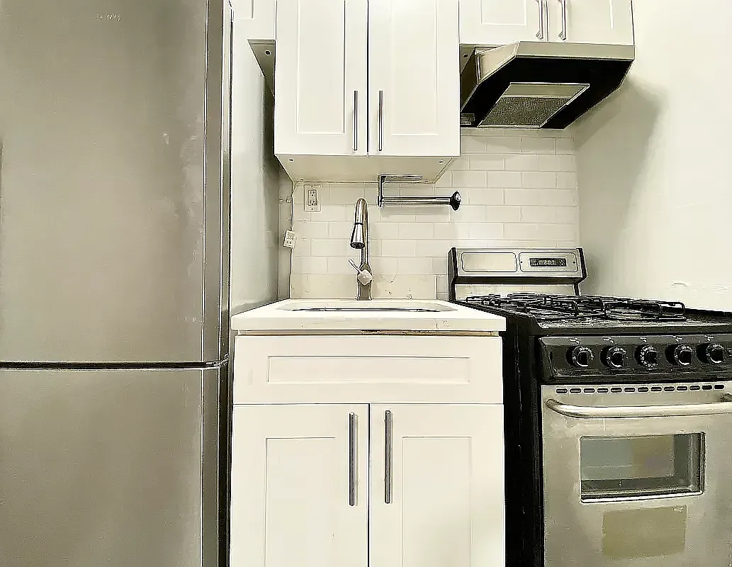 337 West 138th Street — Photo 2