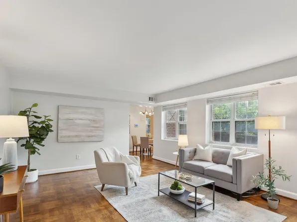 1336 N Ode St APT 5, Arlington, VA 22209
