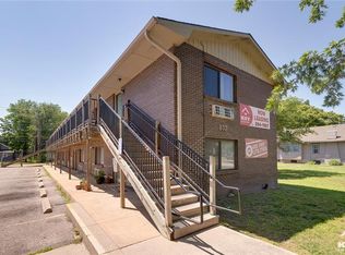833 S Market St APT 101, Wichita, KS 67211