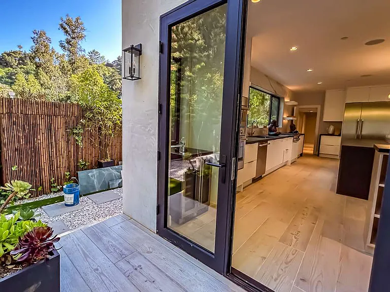 1734 N Beverly Glen Blvd — Photo 10