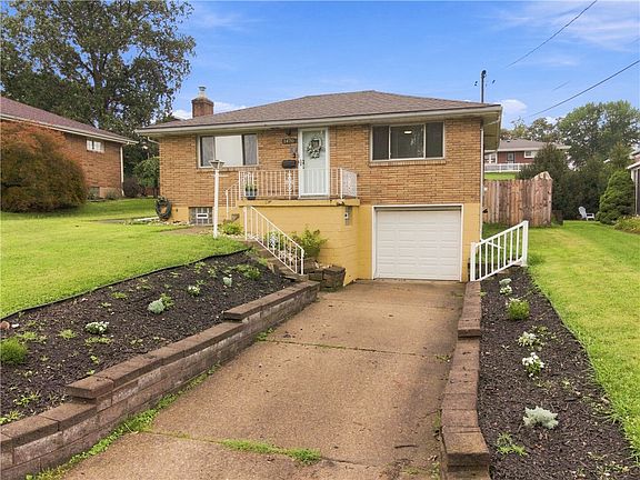 3rd image of 1470 Madden Dr
