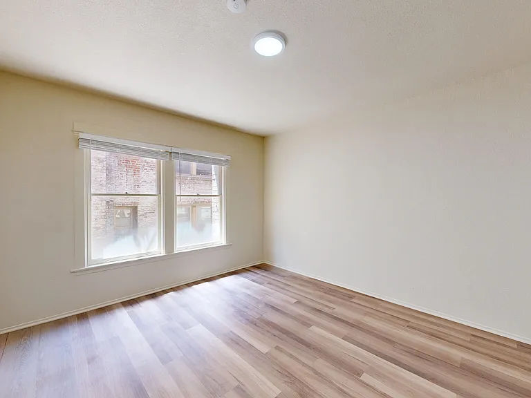 434 Leavenworth Street — Photo 13