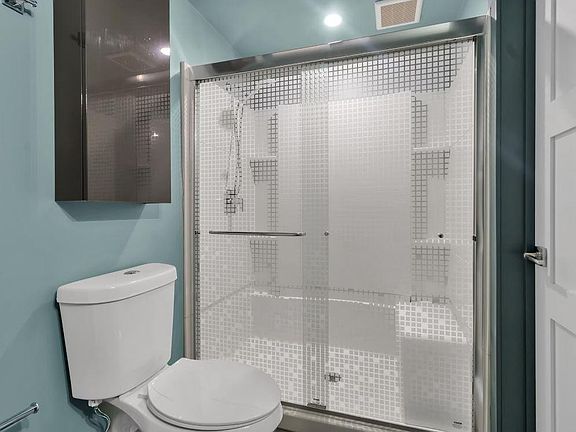 3rd image of 36 E Utica St #3C