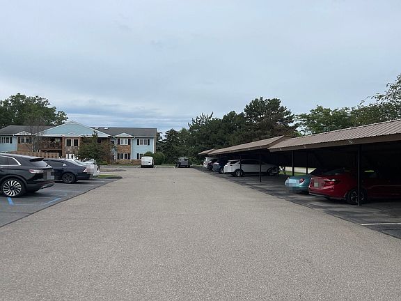 3rd image of 1515 Harbour Ct