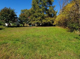 9522 School St, Manassas, VA 20110