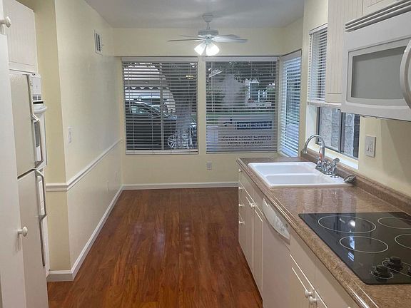 4th image of 15123 Village 15