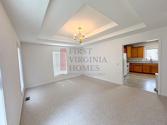 4th image of 165 Columbia Rd