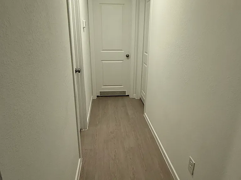 25721 John Wayne Rd — Photo 5