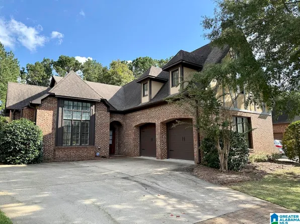 109 Glengerry Dr, Pelham, AL 35124